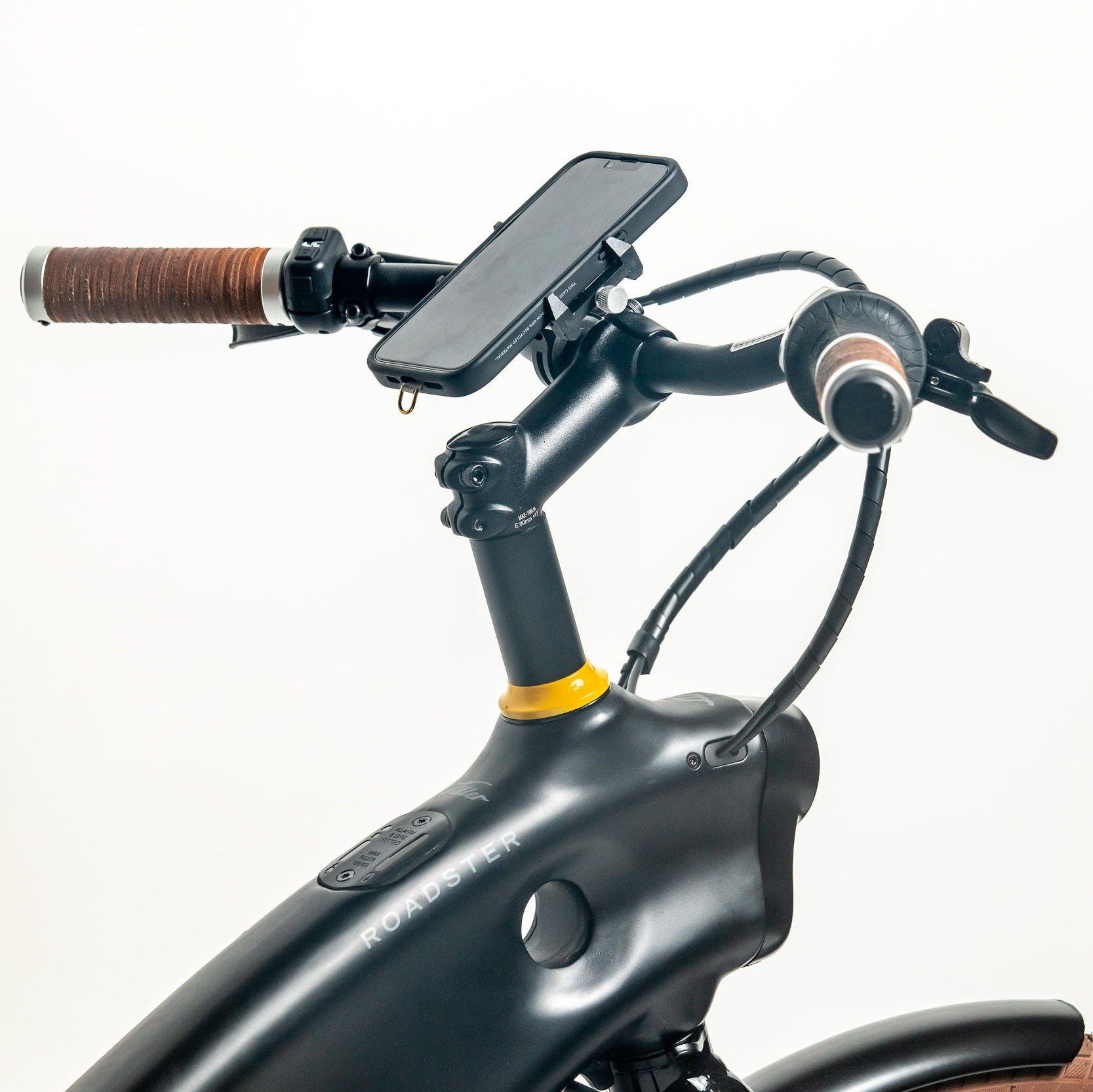 GUB Plus 3 Phone Mount – Tiller Rides